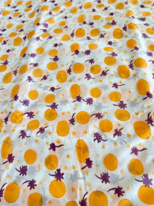 Tissu en coton léger et écologique imprimé à la main, motif floral orange et blanc Jaipur Sanganeri, 90 GSM, pour femmes et hommes - Product Image 2