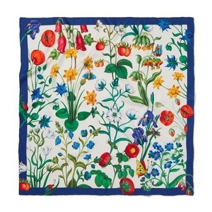 Écharpe en soie botanique bleue et blanche de luxe pour femmes et filles, foulard carré vintage à motifs floraux, bandana carré tendance pour dames - Product Image 2