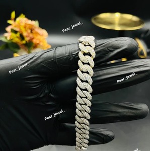 Bracelet en diamant Moissanite le plus vendu avec des pierres de haute clarté, design élégant, cadeau idéal, disponible à bon prix - Product Image 4