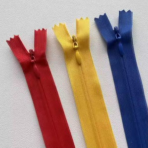 Vente directe d'usine, vente en gros de produits colorés 3 #   Fermetures éclair invisibles en nylon pour vêtements et robes - Product Image 2