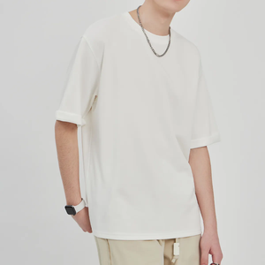 Camiseta de Hombre de Algodón Negro, Cuello Redondo, Manga Corta, Tejida, Transpirable, con Logotipo Personalizado, de Alta Calidad, al por Mayor - Product Image 4