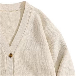 Tiki Taka Sports Breathable Knitted V-neck Lace Men's <b>Cardigan</b> <b>Sweater</b> Customized Winter Wool/Nylon Anti-Wrinkle Patchwork - Product Image 3