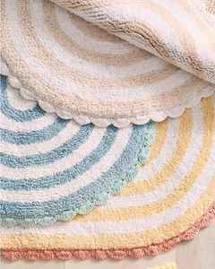 Tapis de bain 100% coton pur, super doux, absorbant, blanc, réversible, fabrication artisanale, construction robuste, pour la maison et l'hôtel, par ITHL - Product Image 3