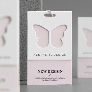 ป้ายแขวนเสื้อผ้าพรีเมียมหรูหรา Boxit.pk ปั๊มฟอยล์ ปั๊มนูน ป้ายเสื้อผ้าสั่งทำ ขายส่ง - Product Image 1