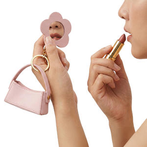 Llavero de Cuero PU con Espejo en Forma de Flor, Color Personalizado y Logotipo Personalizado, Alta Calidad, Accesorio de Maquillaje Diario para Chicas - Product Image 3