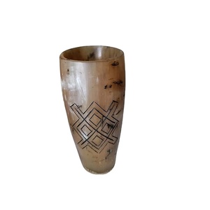 CraftsHub Fabriqué à la main Odin's Spear Gravé Base en bois Tasse en corne Unique Respectueux de l'environnement Lisse Vikings Verres promotionnels - Product Image 4