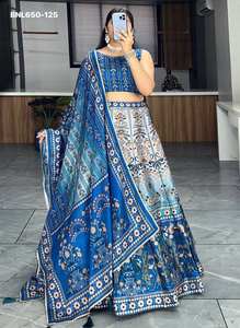 Proveedor de conjuntos de lehenga-choli y dupatta de seda artística de primera calidad para festivales, con estampado y trabajo de gota patti, de Surat. - Product Image 2