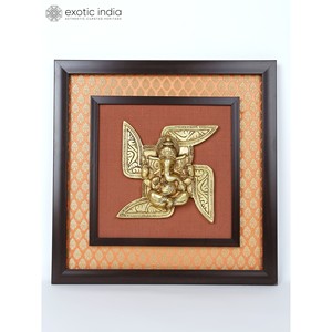 Sculpture murale en laiton encadrée en bois de 16 \ "Swastik Ganesha - Product Image 4