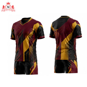 ชุดเสื้อฟุตบอลสีแดงเลือดหมูพร้อมกางเกงขาสั้นสำหรับผู้ชาย ระบายอากาศได้ดี ผลิตจากโพลีเอสเตอร์ 100% ชุดยูนิฟอร์มฟุตบอลสำหรับผู้ใหญ่ ตรวจสอบด้วยระบบตรวจจับเข็ม - Product Image 2