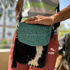 Nouveau design sac à main pour téléphone sac à main véritable fourrure de vachette à frange usinée à la main sculpture sac à bandoulière sacs de petite taille pochette à bracelet sac à bandoulière - Product Image 2