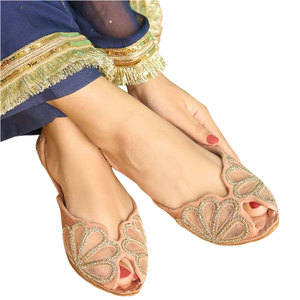 Los Más Vendidos en Stock, Khussa Personalizados para Mujer, Impresos, Antideslizantes, Hechos en Pakistán, MOQ Bajo - Product Image 1