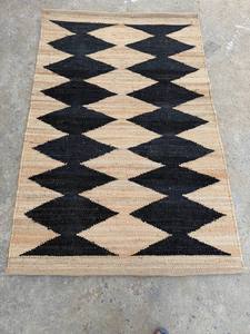 Tapis moderne fait main en chanvre et jute noir, motif géométrique, fibres naturelles, confortable, lavable, durable, écologique - Product Image 3