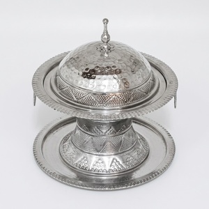 Vente en gros de bols à dattes en métal avec couvercle, finition dorée de luxe, calligraphie arabe, faits à la main, écologiques, décoration de table pour les fêtes - Product Image 5