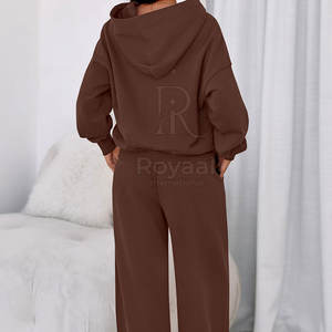 Conjuntos Deportivos Holgados para Mujer, Diseño Personalizado, Bajo MOQ, para Uso en Exteriores, Color Sólido - Product Image 4