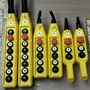 Station de commande à bouton-poussoir pour grue CMK, commande de palan de grue EOT, étanche IP65, corps en néoprène, résistance aux chocs 5A, 100g - Product Image 1