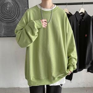 เสื้อสเวตเชิ้ตผู้ชายสไตล์เคป๊อป แฟชั่นทรงหลวม ไหล่ตก ทรงโอเวอร์ไซส์ เนื้อผ้านุ่มคุณภาพสูง สไตล์ยูนิเซ็กส์ - Product Image 3