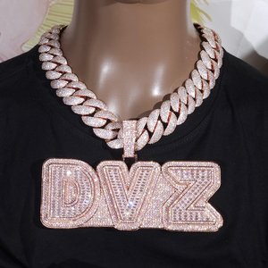 Collier Pendentif Personnalisé avec Initiales Serties de Diamants Moissanite, Style Hip Hop Bling, Bijou Lettre pour Homme - Product Image 6