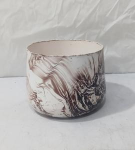 Maceta metálica redonda con pedestal, estilo vintage, acabado texturizado, decorativa, para plantas de interior y exterior, duradera. - Product Image 2