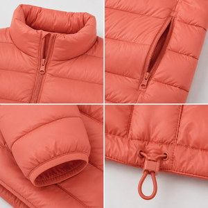 Blouson matelassé à capuche prêt pour l'hiver avec logo frontal, léger, confortable, imperméable, respirant et isolant pour tenue par temps froid - Product Image 5