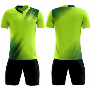 Conjunto de Uniforme de Fútbol Ligero y Transpirable con Manga Corta, Colores y Estampado Personalizados, Fábrica OEM, Antibacteriano - Product Image 1