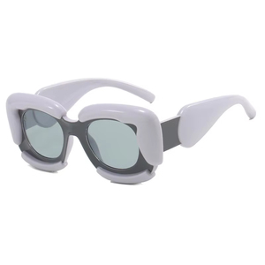 2025 High Quality Square Glasses Fashionable <b>Large</b> <b>Frame</b> Square Women's Sunglasses - Product Image 4