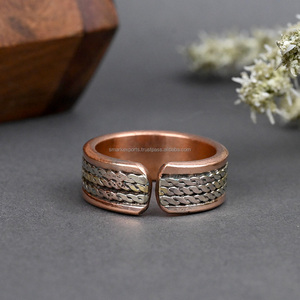 Anillo Magnético Ajustable de Cobre Pulido para el Alivio del Dolor Muscular y Articular, Beneficios Terapéuticos Naturales, Ligero, Unisex, Salud - Product Image 4