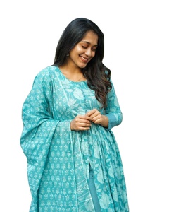 Recién llegado Color azul Fancy Work Cotton 60 60 Tela Daily & Office Wear Classy Look O Neck Kurti Collection - Product Image 1