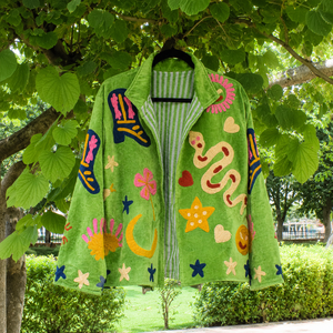 Chaqueta de Terciopelo Verde Hecha a Mano: Bordado Suzani, Estilo Boho Floral (Talla Única) - Product Image 3