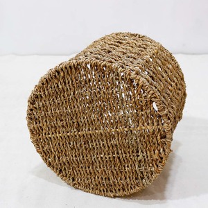 Panier de rangement rond en jonc de mer naturel tressé pour la décoration intérieure, écologique - Product Image 5