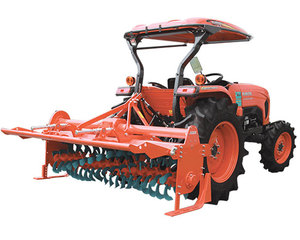 Producto Más Vendido 2025 Tractor KUBOTA Original L4028 40HP 4WD para Agricultura con Potente Motor Diésel para Granja - Product Image 6