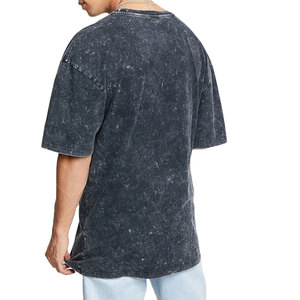 Camiseta de Hombre con Estampado Personalizable, Estilo Urbano y Moderno, Ideal para un Look Casual a la Moda - Product Image 4