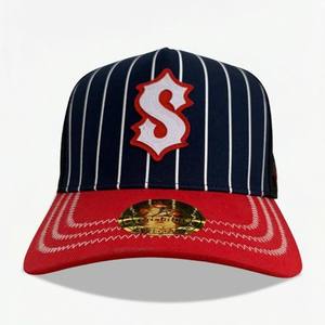 Gorra Trucker Versátil Desarrollada con Diseño Estructurado y Práctico Sistema de Ajuste de Correa Trasera - Product Image 2