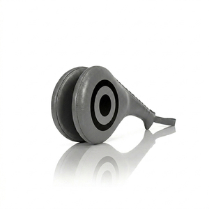 Cible de frappe Fairtex, forme simple et incurvée, construction robuste, prise facile pour l'entraînement aux coups de poing, entraînement de vitesse, utilisation en salle de sport, confortable - Product Image 6