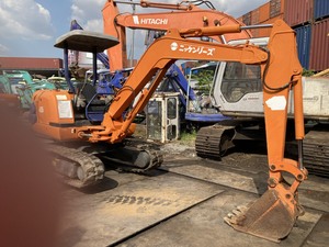 Miniexcavadora compacta Hitachi EX30 original con sistema hidráulico para trabajo agrícola, en carreteras y en construcción. Precio económico. - Product Image 1
