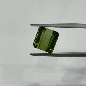 Excellente tourmaline verte naturelle, taille octogonale fantaisie, 7,25 carats, pureté loupe, pierre précieuse non montée, qualité AAAA, Madagascar, qualité joaillerie fine - Product Image 5