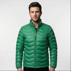 เสื้อแจ็คเก็ตนักขี่ม้าผู้หญิงบุนวมผ้าโพลีเอสเตอร์ปักลายฟองใส่สบายออกแบบได้ตามต้องการ - Product Image 1