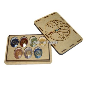 Compre Piedras Cabujón Ovaladas de Aventurina Melocotón para Sanación, Marca NaturalAgate.com, Diseño Floral, Origen Gujarat - Product Image 4