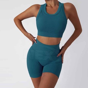 New Arrival Comfortable Custom Solid Women's Yoga Set High Quality Quick-drying Breathable Fitness Wear Anti-Bacterial - Product Image 3