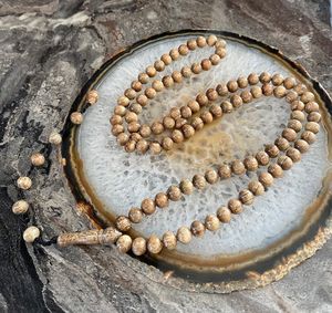 Chapelet islamique en bois naturel, fait main, poli, écologique, pour la prière quotidienne, le Dhikr, la décoration intérieure et les usages religieux - Product Image 5
