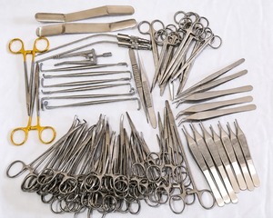 Ensemble d'instruments de chirurgie plastique de qualité supérieure, 72 pièces, avec boîte de rangement, outils chirurgicaux en acier inoxydable de haute précision, kit certifié CE ISO - Product Image 1