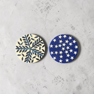 Decorative Resin Art Coaster with Wooden Base Modern Pattern Non-Slip 300mm Diameter <b>Round</b> Table Decor for Contemporary Homes - Product Image 1