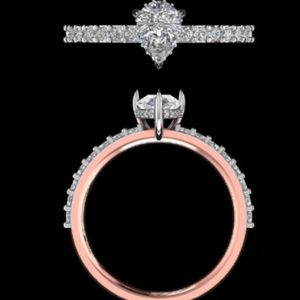 Anillo de compromiso de oro rosa con diamante talla pera, banda pavé y elegante halo oculto de oro blanco con cinco puntas y talle catedral - Product Image 3