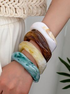 H a CRAFT Handmade Classic Chunky <b>Resin</b> Bangles for Women Party Occasion with Lovers Pattern - Product Image 2