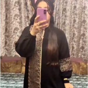 Elegante Abaya Larga Bordada a Mano para Mujer, Manga Larga, Transpirable, para Usar en el Eid - Product Image 1