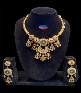 Ensemble collier et boucles d'oreilles plaqué or de qualité supérieure traditionnel pour femmes, design classique pour mariage, collier ras du cou - Product Image 1