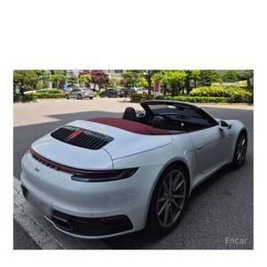 Porsche 911 Carrera Cabriolet 2024/5 con 130.000 km, Volante a la Izquierda, Asientos de Cuero, Cámara Trasera - Product Image 2