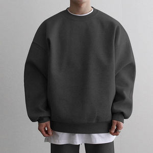 เสื้อสเวตเชิ้ตคอกลมผู้ชายผ้าฝ้ายเฟรนช์เทอร์รี่ 100% แบบวินเทจฟอกสีสไตล์ย้อนยุค ยี่ห้อ Haus Industries - Product Image 4