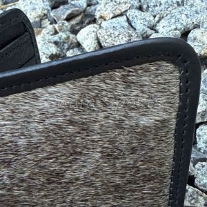 กระเป๋าสตางค์หนังวัวแท้ทำมืออเนกประสงค์ พร้อมช่องใส่บัตรหนังแท้  รับทำโลโก้ตามสั่ง - Product Image 4