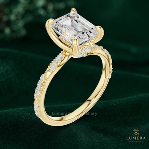 Anillo de Diamante con Corte Esmeralda Vintage, Clásico con Cuatro Puntas, Banda Floral Tallada a Mano con Detalle de Borde Milgrain, Joyería Fina Única - Product Image 3