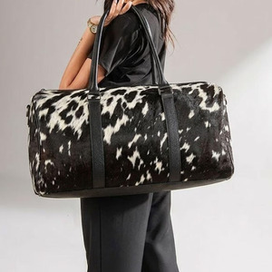 Sacs de voyage en cuir de vachette véritable, fournisseur en gros, logo personnalisé, fabricant OEM, qualité supérieure, sacs de voyage d'exportation à vendre - Product Image 6